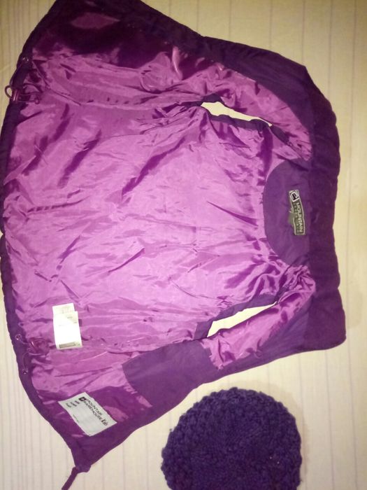 Фирменные жилетки девочке 7-8лет