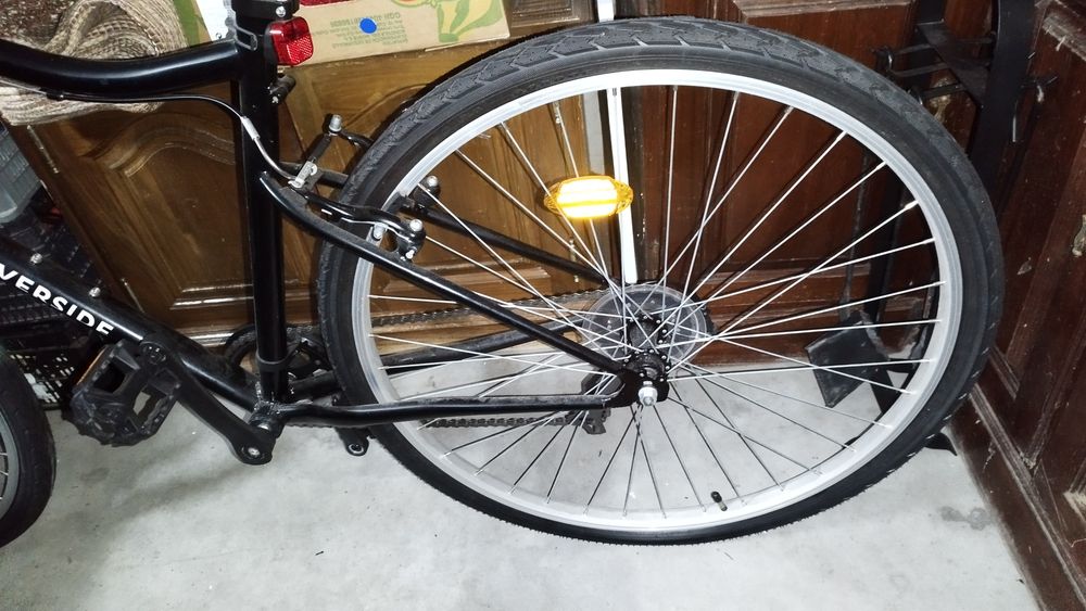 Bicicleta totalmente nova
