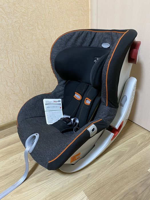 Автокресло BRITAX-ROMER KING II LS Black Marble с 9 мес.до 4 лет