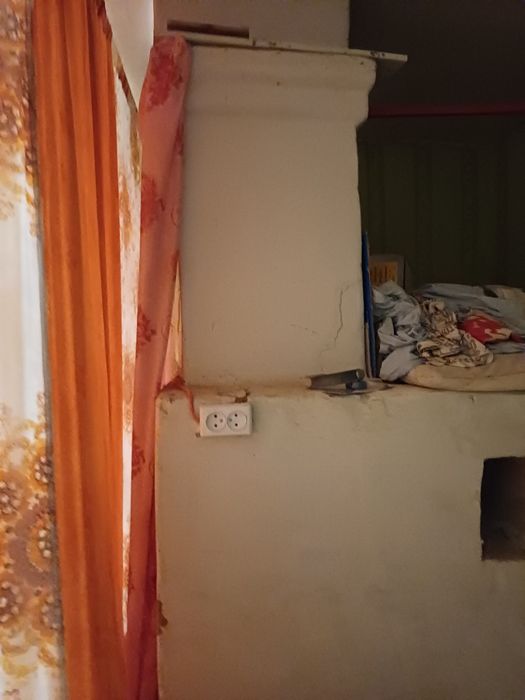 Продам будинок зі всіма зручностями  в селі Гориця.Торг.