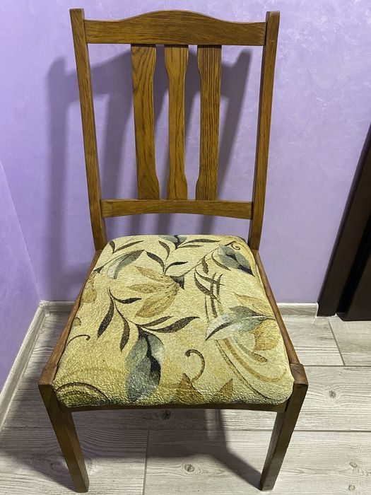 Стільці у вітальню / стілець