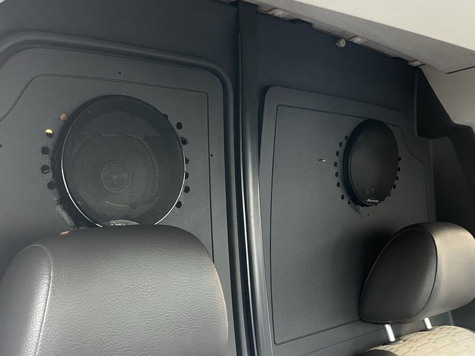 Volkswagen Caddy 2012