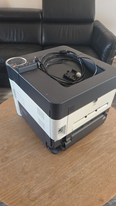 Uszkodzona drukarka Kyocera fs-4200DM