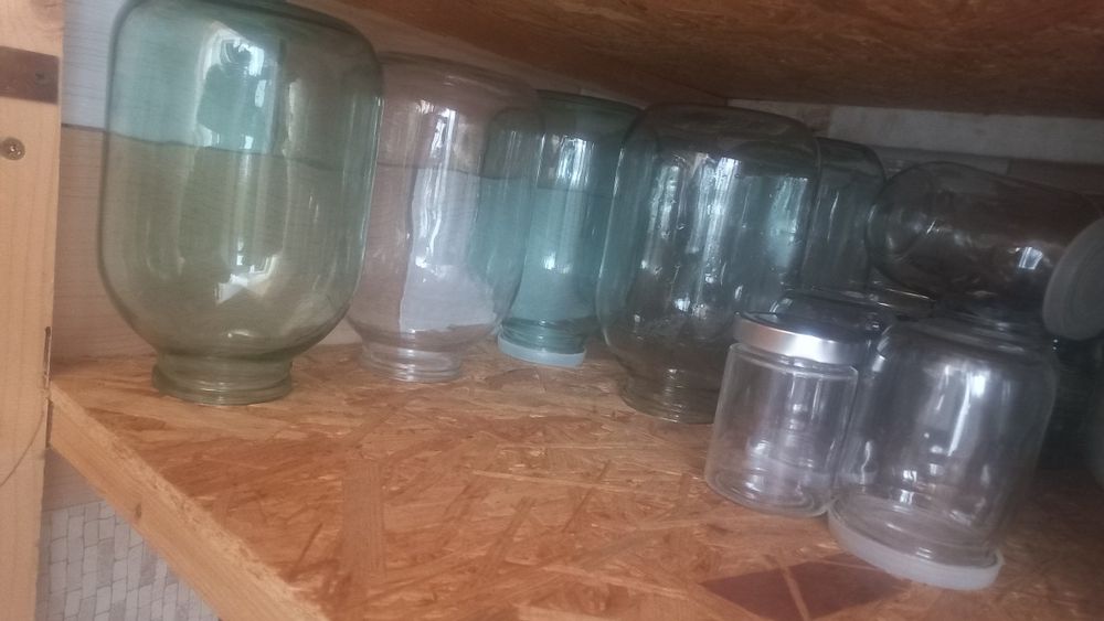 Продам    слоїки