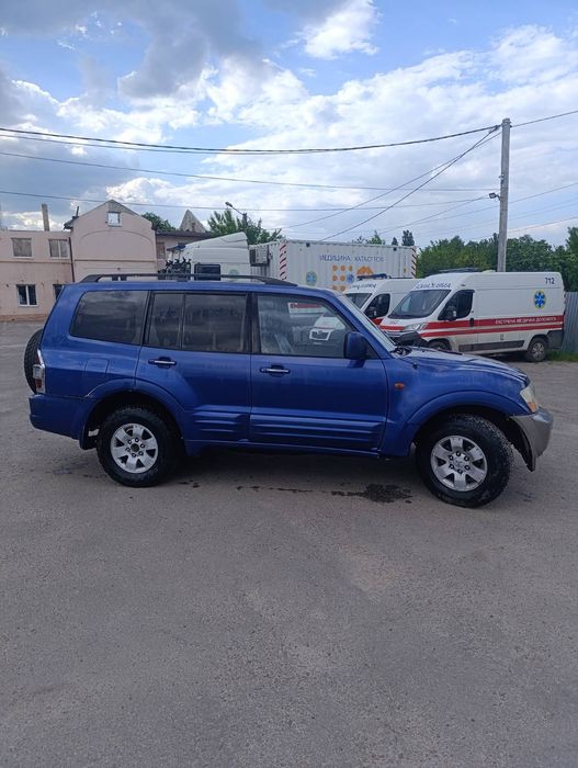Mitsubishi Pajero 2001 VIN JMBLYV78W1J008066 фото оголошення 4 з 12