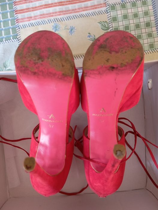 Vendo sandálias plataforma saltos 14cm