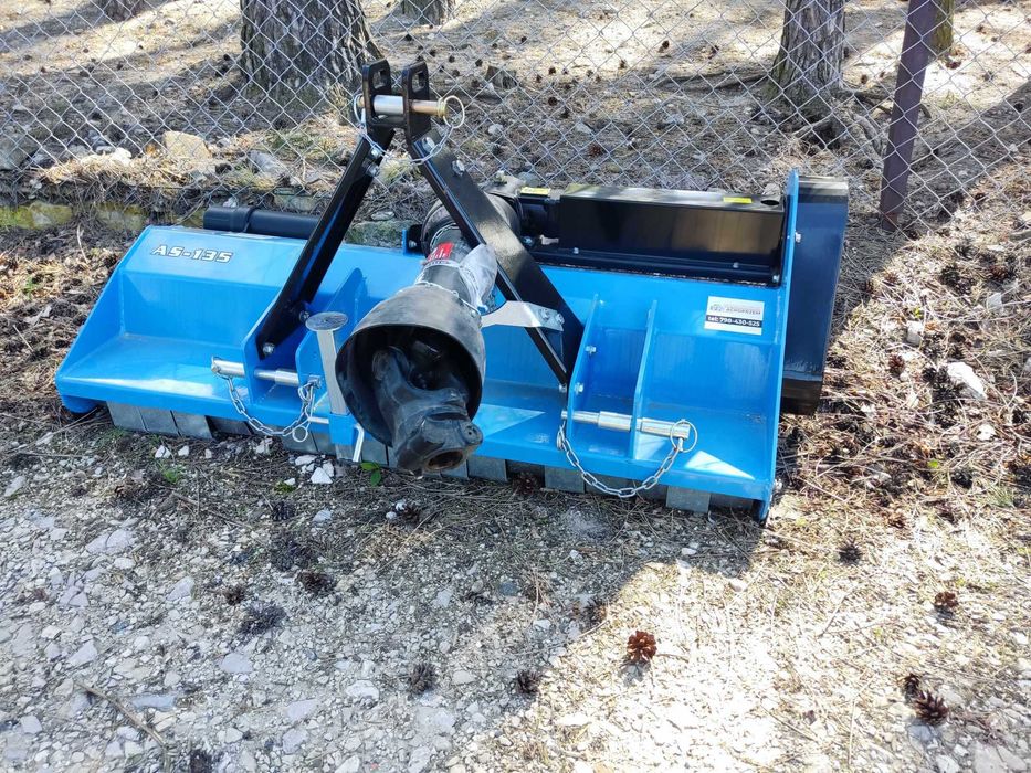 Kosiarka ogrodowa mulczerek bijakowy