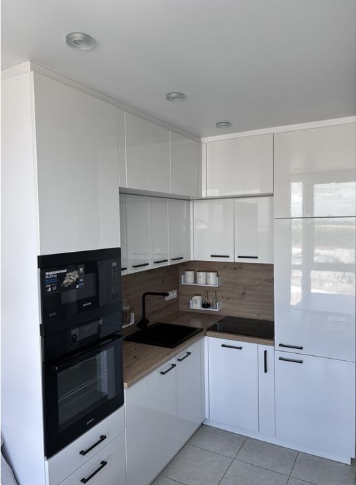 Евродвушка -40 метров ( две комнаты) Новый дом на Таирова .