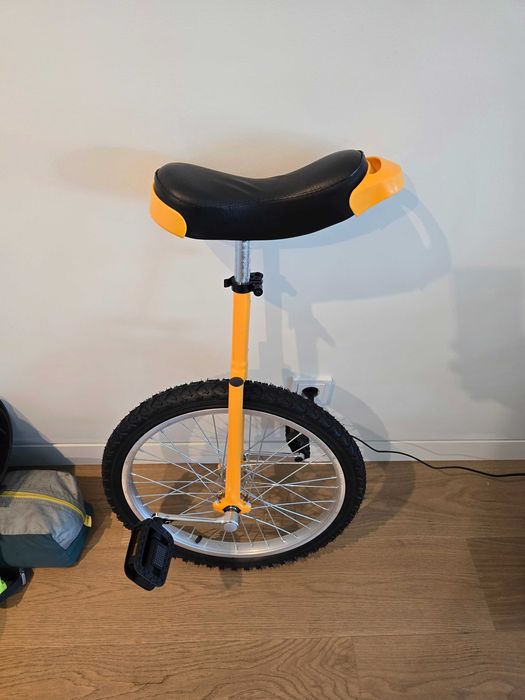 Monociclo Uyoyous 20" com Assento Ajustável