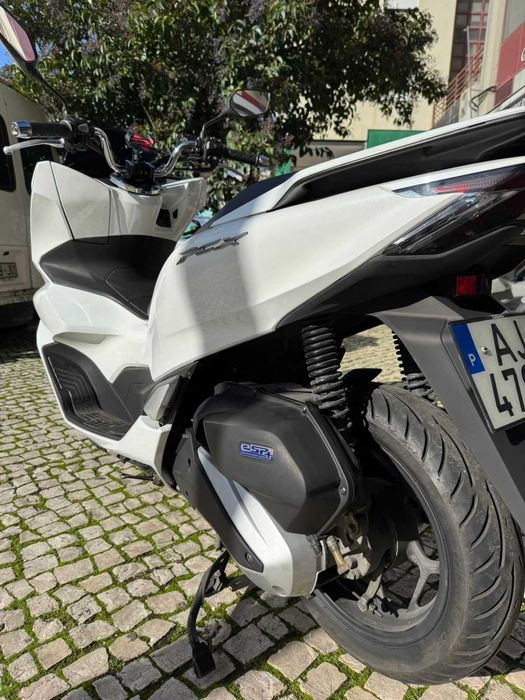PCX HONDA 2021 - 06 meses de garantia