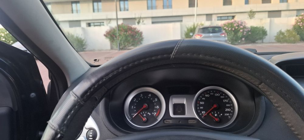 Renault Clio — fotografia 10