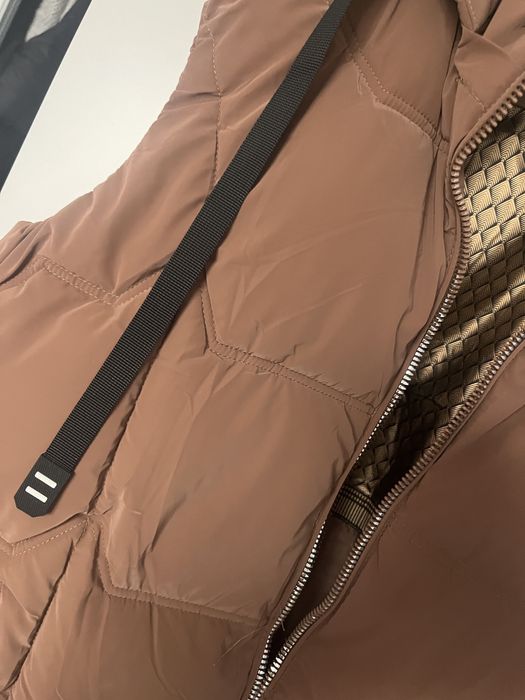 Dlugi cieply bezrekawnik