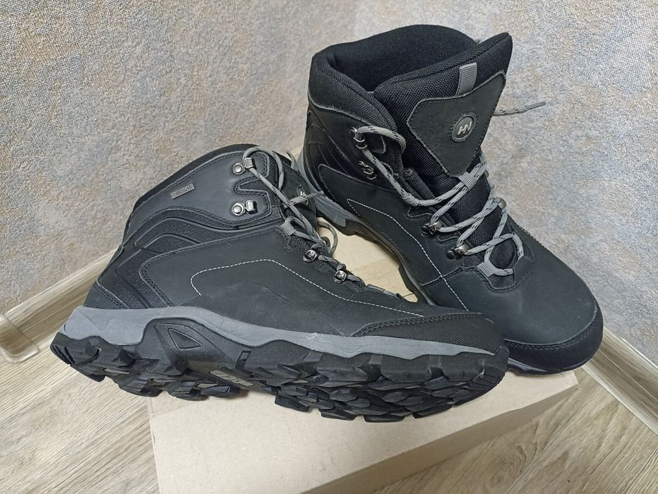 Черевики шкіряні на мембрані