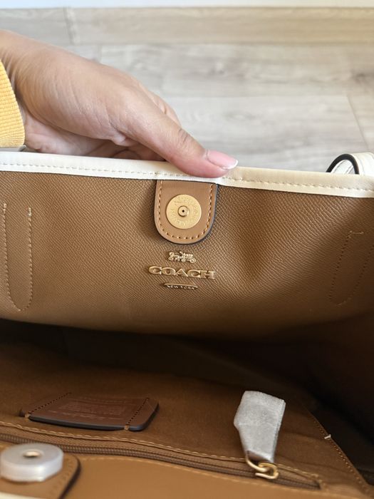 Молочна сумка coach
