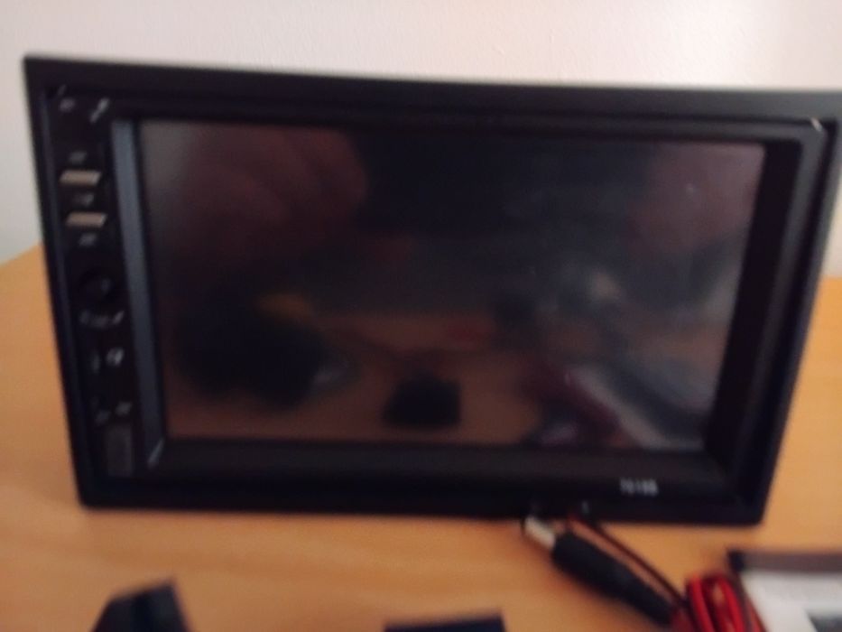 Radio mp5 com câmara de marcha atrás