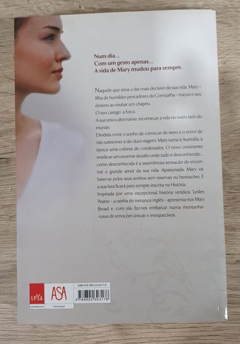 Livro Nunca Me Esqueças