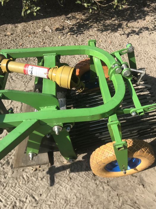 Продам Картоплекопач