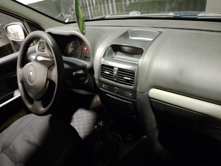 Renault clio 2001