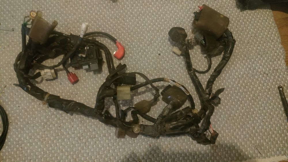 Bomba travão, Espelho , carnagens e outras peças Honda PCX 2017
