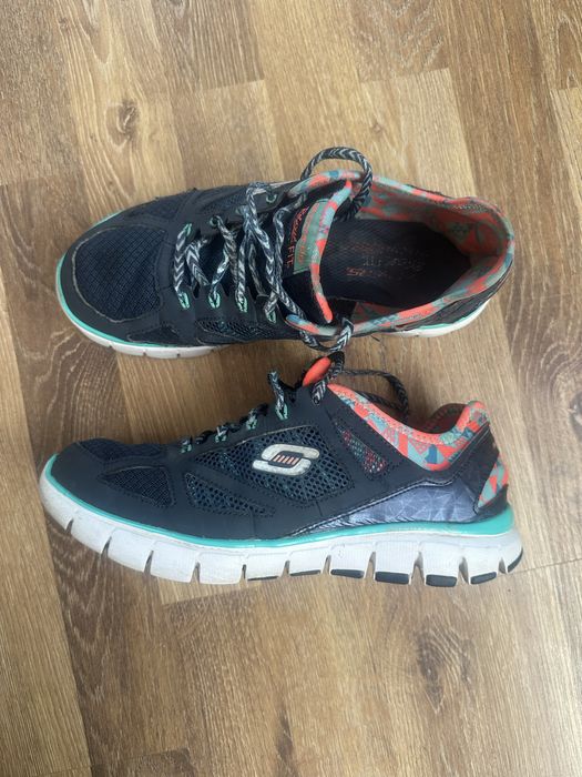 Кросівки Skechers p38/39