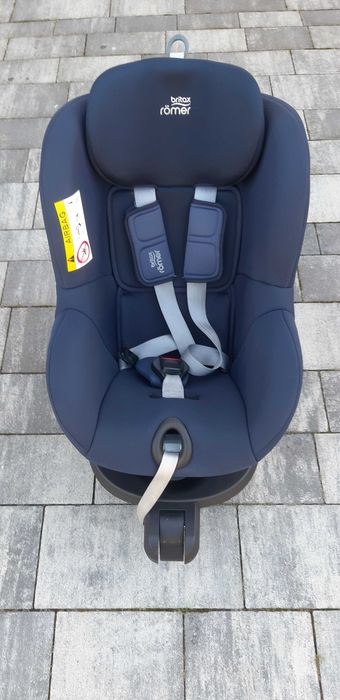 Fotelik samochodowy Britax Roomer Dualfix  2 R obrotowy ISOFIX