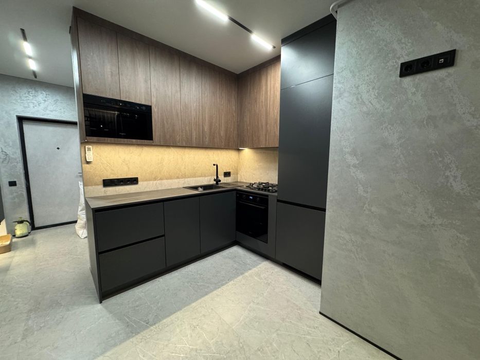 Кухні на замовлення. Виготовлення меблів під замовлення!