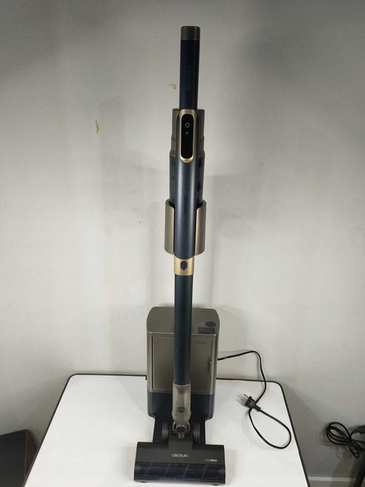 C166 Odkurzacz Pionowy 3w1 ze Stacją Czyszczącą Cecotec Scoba Station