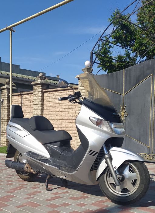 Suzuki sky wave 250