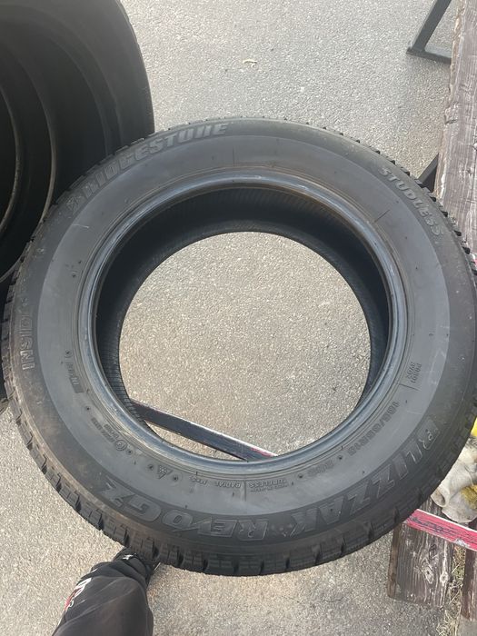 Гума зимова 185/65/15 Bridgestone Blizzak