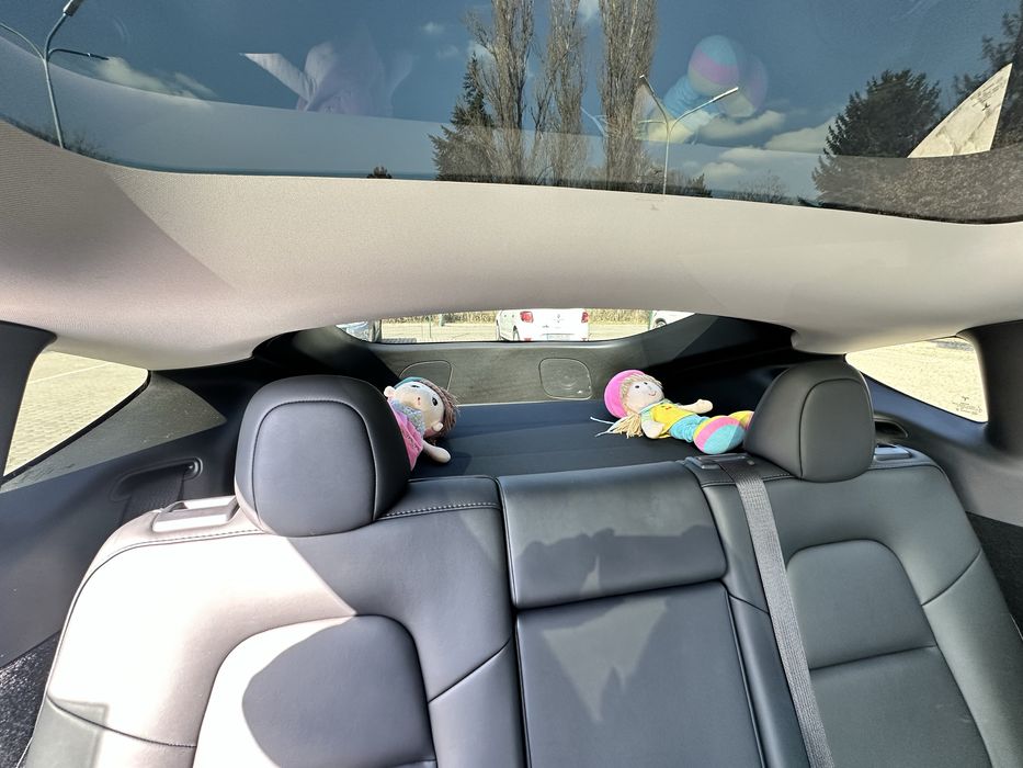 Продам Tesla MY 2023