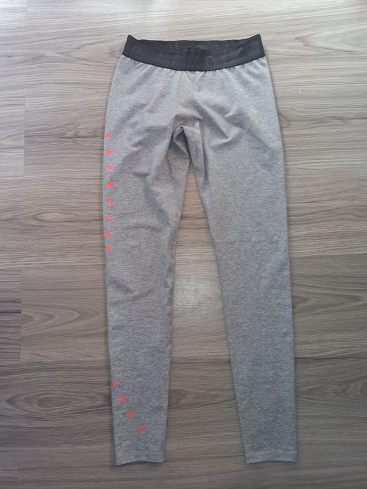 Legginsy Under Armour r.XS
