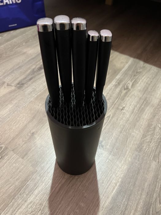 Conjunto de 5 facas com suporte (faqueiro)