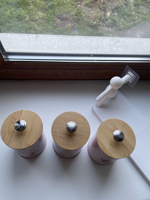 Контейнери для зберігання рожеві 3 шт./полички чоловічки пластикові