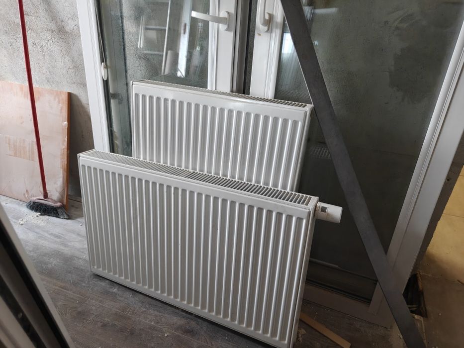 Okna grzejniki  drzwi balkonowe