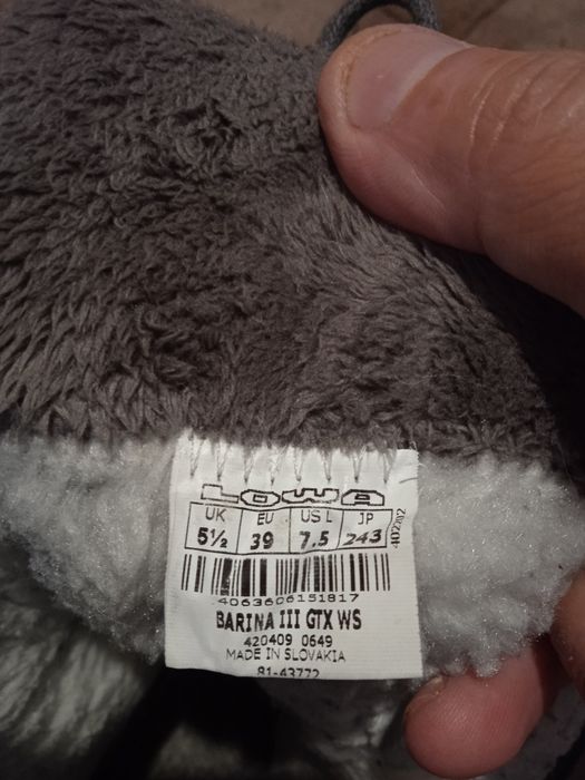 Ботинки жиночі LOWA