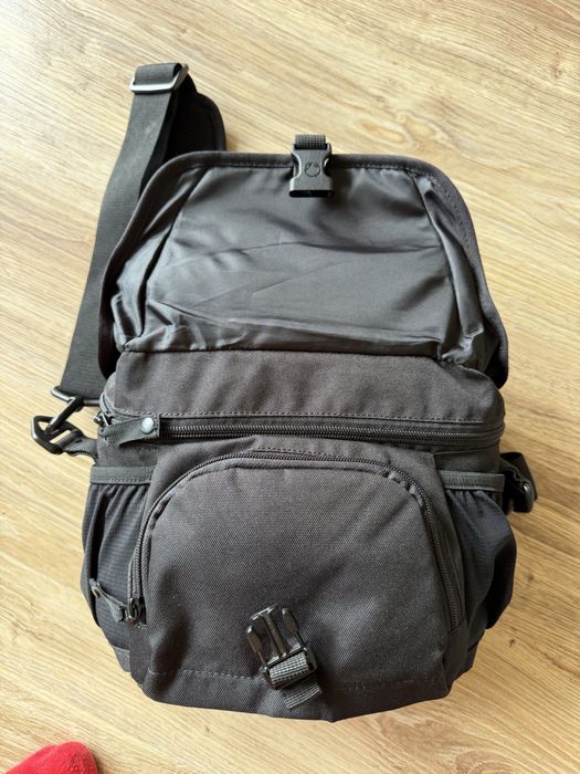 Сумка для фотоапарата Lowepro Nova оригинал
