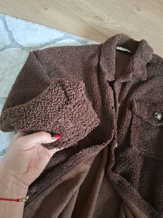 Koszulowa narzutka typu baranek kardigan oversize