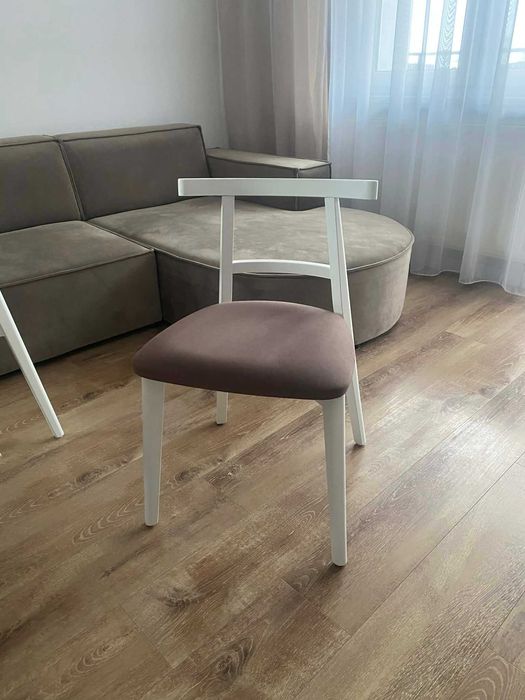 Nowe krzesła bukowe - stylowe, solidne, stabilne