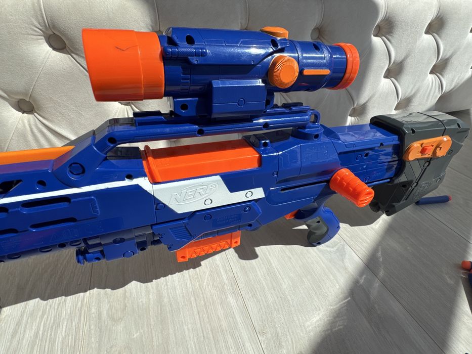 Nerf   бластери