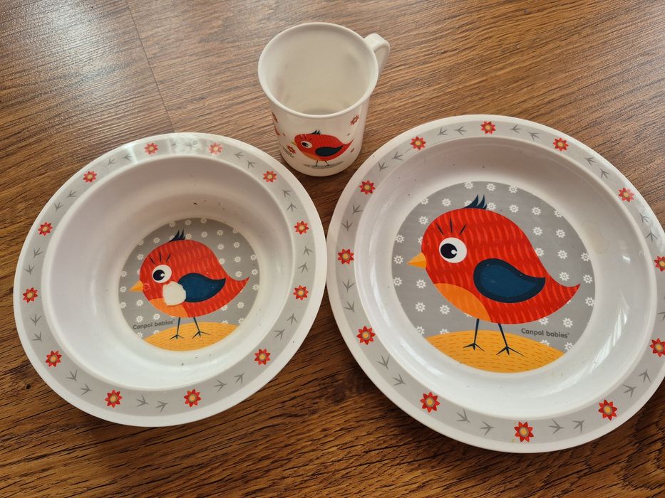 Продам дитячий посуд