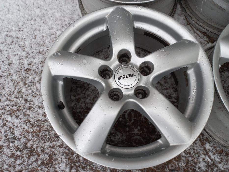 Felgi 5x114.3 16 HYUNDAI IX35 KIA Ceed Honda TOYOTA Nissan MAZDA SUZUK