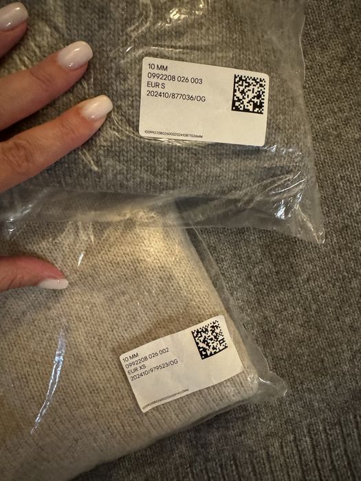 Светр H&М оригінал р XS, S в складі вовна