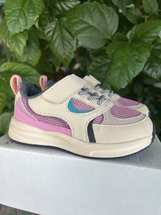 Кросівки Zara 24 розмір