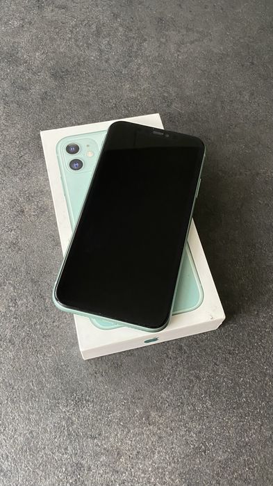 Iphone 11 idealny stan