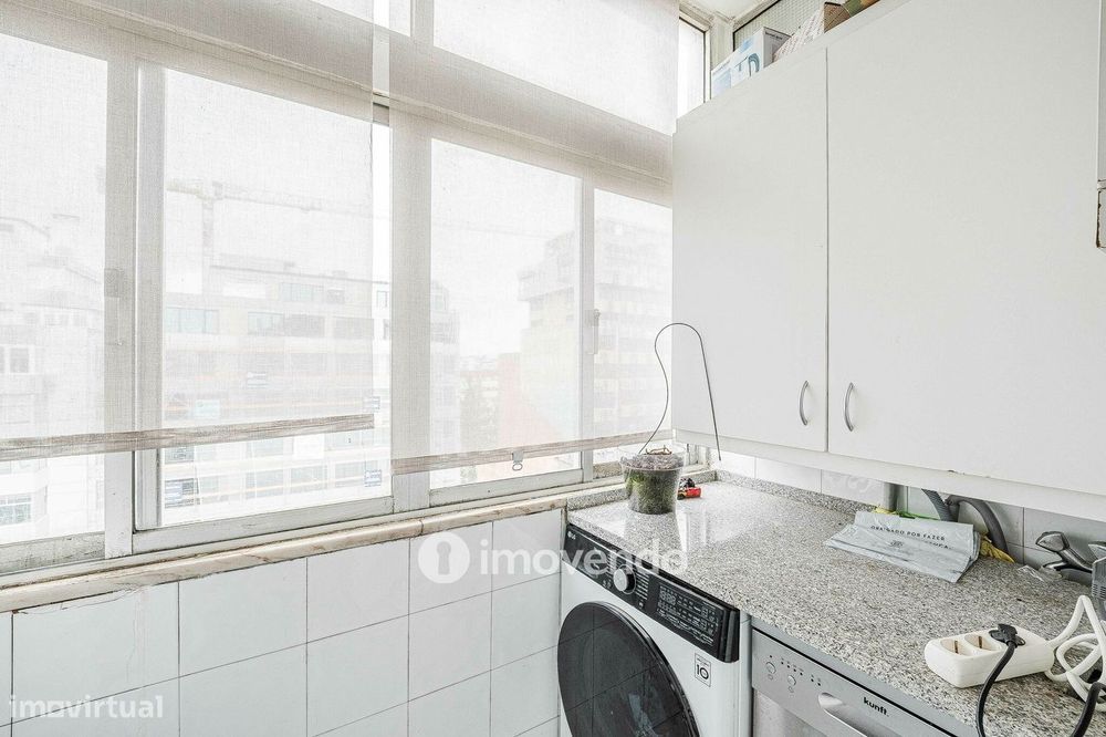 Apartamento T1, numa localização privilegiada, em Alvalade