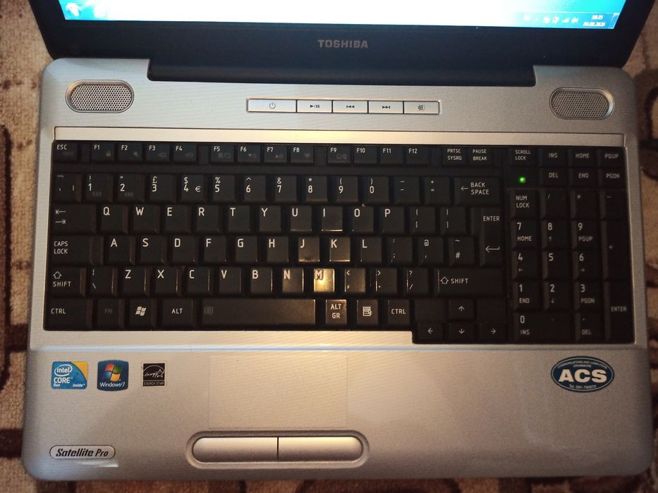 Ноутбук Toshiba L500