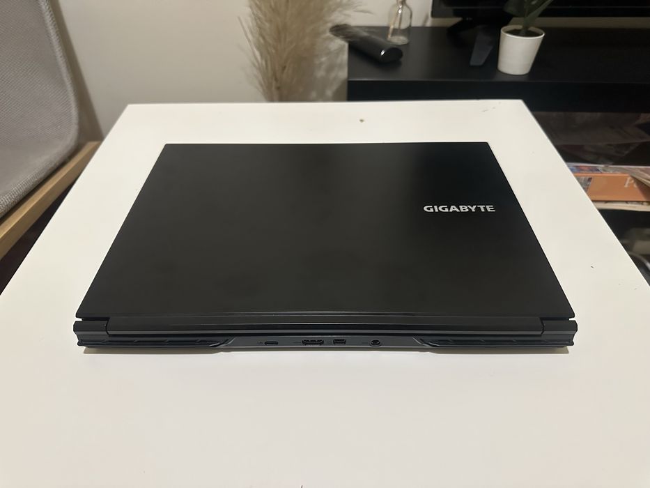 Portátil Gaming Gigabyte | RTX 4060 | Intel i7-13620H | 1TB SSD |