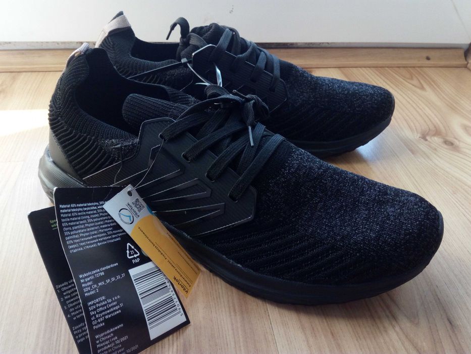 Buty sportowe bardzo lekkie - aktualne