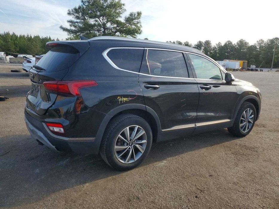 Hyundai Santa Fe SE 2019