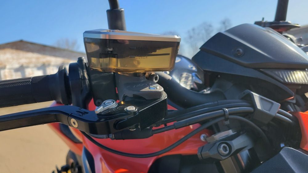 Kawasaki Z1000 2015p.